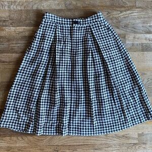 Who what wear skirt size 10